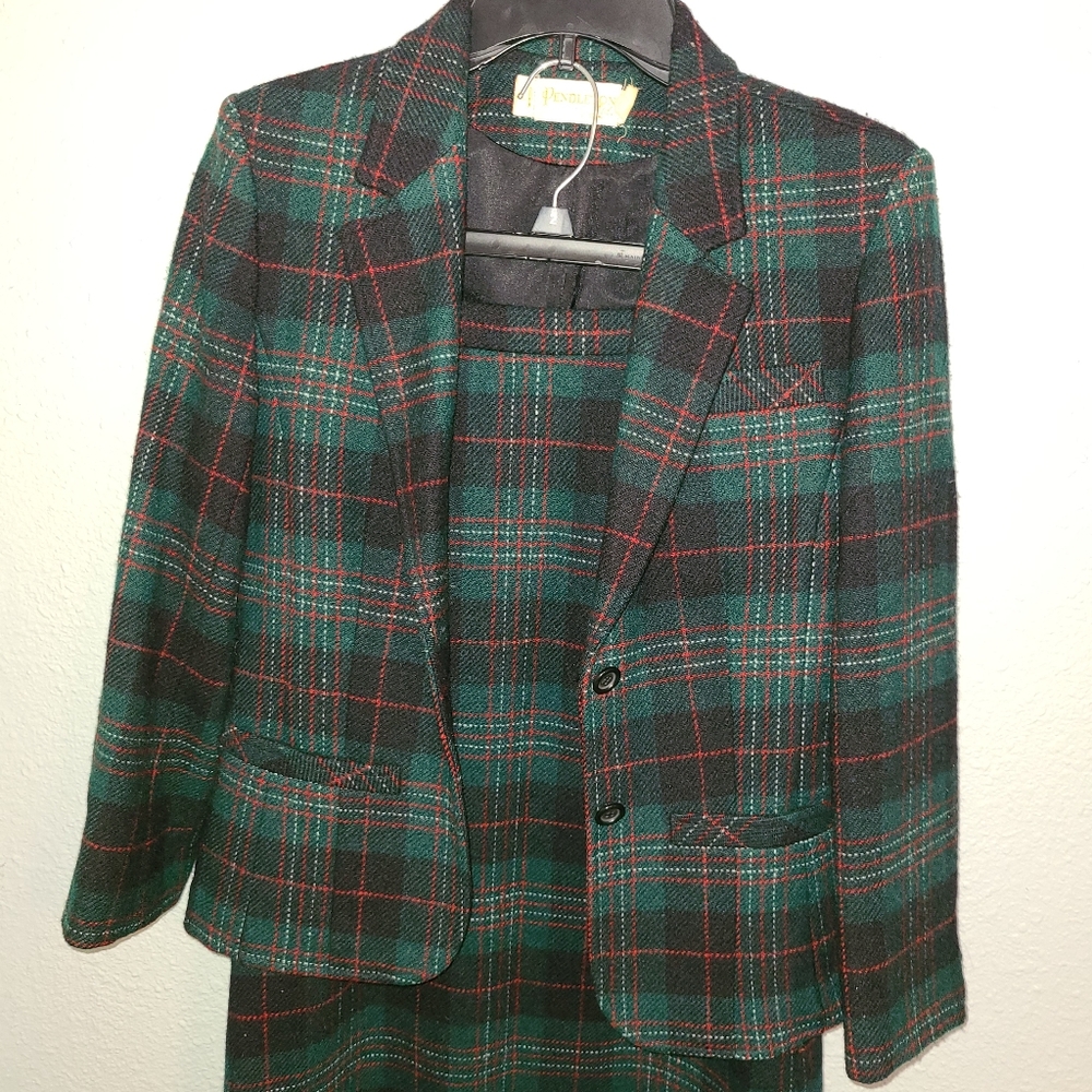 Pendleton Green and Red Plaid Blazer